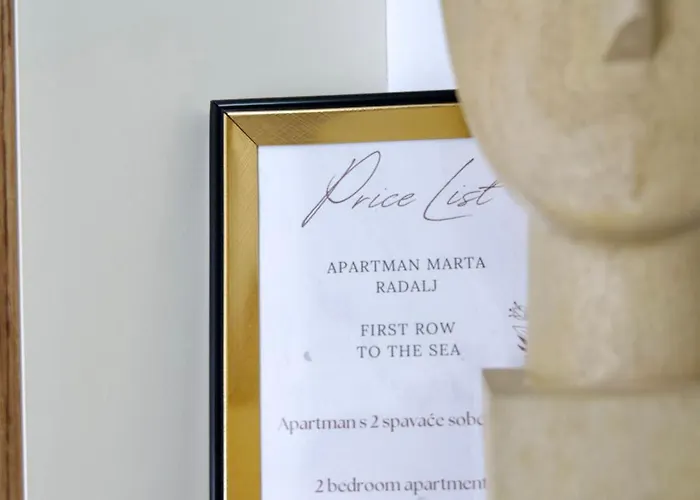 Marta Lägenhet