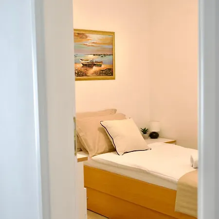 Marta Apartment