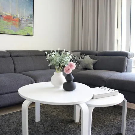 Marta Apartment *